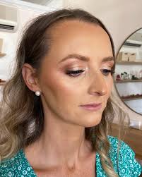 Dear Holland Makeup Artist