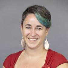 Amanda Breed's Instagram, Twitter & Facebook