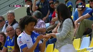 Antofagasta and everton vm standings, form and h2h. Chilean Player Proposes To Girlfriend As Goal Celebration Besoccer