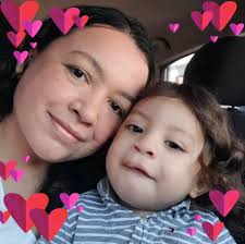 🎄 Recordatorio importante esta Navidad: No todas las cenas se ven iguales…  pero todas merecen respeto. En el autismo, la alimentación también es  sensorial, emocional y segura. Forzar nunca es amor. Acompañar,