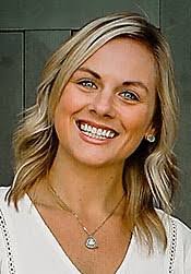 Leigh Wiley's Instagram, Twitter & Facebook