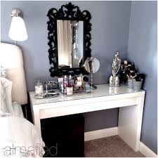 White Dressing Table Affordable Multipurpose Bedside Table Ikea Bedroom Organization Makeup Vanity Ideias Para Interiores Decoracao Decoracao De Quarto