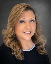 Caroline Warfield at Crosscountry Mortgage, 17415 Northwood Ave, Lakewood,  OH 44107, US