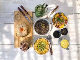 Once known for it's desolate beaches, amazing fish tacos and quaint surf town vibe, sayulita is slowly becoming overrun by american tourists. Restaurants In Sayulita Mexico Where To Eat And Drink