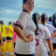 Photo posted by Diamantha Aweti Kalapalo (@diamantha_oficial)