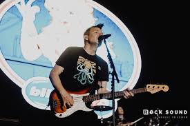 He has once again assembled a. Blink 182 S Mark Hoppus Traded His Bass For A Fan S Licence Plate News Rock Sound Magazine