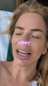 Kari Walsh's Instagram, Twitter & Facebook