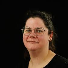 Dana Kuiper's Instagram, Twitter & Facebook