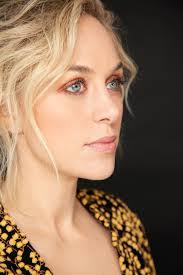 Kate Gundersen's Instagram, Twitter & Facebook