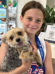 Chess ♟ is growing up. He's a family man 🐾 #6months he's aggy but he's our  aggy.💙