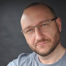 Damien Hansen (@LiteraryLudeme)