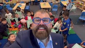 Karin Delgado's Instagram, Twitter & Facebook