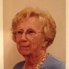 Grace Holter's Instagram, Twitter & Facebook