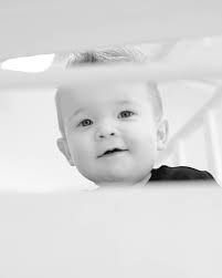 Running in circles and playing with cars to get the cutest photos. 🖤🤍🏎️  . . . #vannahleephotography #mommyandme #studiosession #familyportraits  #portraitphotographer #austinphotographer #hillcountryphotographer  #lightningmcqueen