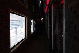 Xml Saturates Amsterdam Red Light District Store With White Amsterdam Red Light District Amsterdam Shopping Red Light District