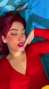 Karelys Figueroa's Instagram, Twitter & Facebook