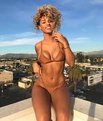 Jena frumes is an american model who rose to fame through social media. Jena Frumes Greatest Physiques