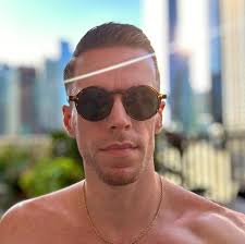 Gregory Locke (@gregoryalocke) • Instagram photos and videos