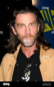 E s glover hi-res stock photography and images