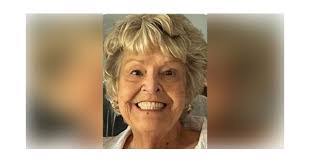 Donna Bruner's Instagram, Twitter & Facebook