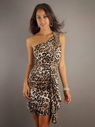Binkelam In Kardesi Leopar Desenli Elbise Modelleri Kokteyl Elbisesi The Dress Elbise Modelleri