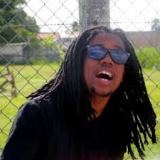 Listen to Hold yah remix by donavey in •_° playlist online for free