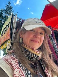 What did you think of the Tomorrowland stage design?