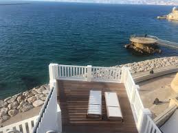 Hotel marseille bord de plage. Hotel Et Restaurant Marseille Les Bords De Mer Love Spots