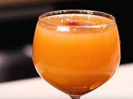 La Sangria De Noel Le Cocktail Indispensable Des Fetes Sangria De Noel Recette Sangria Recette Facile