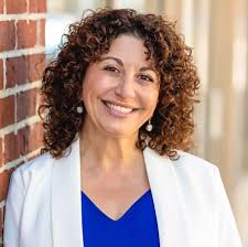 What a great 'Meet and Greet' last night hosted by my friends Terry  Livingston & Steve Gamble! The food was delicious but the company and  support was the best! I loved having