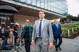 In a return to the talky antics of justice, my foot! Super Lawyer Untersucht 1997 Das Verschwinden Von Carole Baskins Vermisstem Ehemann Don Lewis Nach Welt