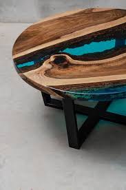 Individualisierter Live Edge Couchtisch Auf Nussbaum Blaue Uv Epoxidharz Couchtisch Der Runde Beistelltisch Ausstattung Von Hotels Live Edge Coffee Table Resin Table Coffee Table