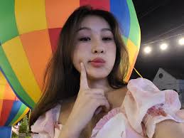 Lou CH ຕາກ້ອງທີ່ດີ💖