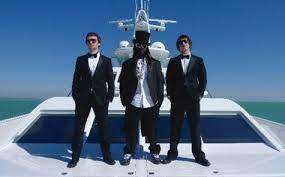 Lonely Island S I M On A Boat I Got A Nautical Themed Pashmina Afghan Boat Classic Video Lonely