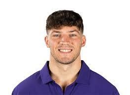 Max Carroll's Instagram, Twitter & Facebook