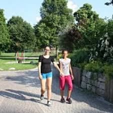 Er wurde 1979 eröffnet und ist eine auf einer größe von über 15 ha in sich geschlossene freizeitlandschaft.hier können kinder ungestört toben und spielen! Freizeitpark Der Stadt Rheinbach Mamilade Ausflugsziele