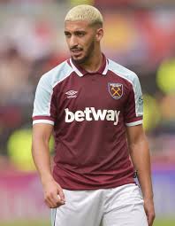 Ihre buchung wird sofort bestätigt. West Ham United On Twitter That Was A Beauty A Stunning Effort From Benrahma2 Against His Former Club Picking The Ball Up 30 Yards Out And Striking It Brilliantly Into The