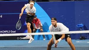 August fünf wettbewerbe im tennis ausgetragen, einzel für frauen und männer, sowie doppel für frauen, männer und mixed. 85d7fw6irz9awm