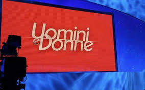 Canale 5 was formed in 1974 as a local tv channel set in milan, hence the name telemilano. Uomini E Donne Oggi Non Va In Onda Ecco Il Motivo E Quando Torna Su Canale 5