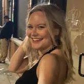 Lauren McKee (@lolomickizz)