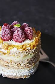 Un Jeu D Enfants A Sydney Food Blog Vanilla White Chocolate Layer Cake Delicious Desserts Eat Dessert Food