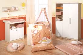 Schränke von deinschrank.de werden immer mit einer 8mm (!) starken rückwand ausgestattet, was deinem schrank enorm stabilität verleiht. Roba Zimmer Lena Ahorn Bett Wickelkommode Schrank Precogs