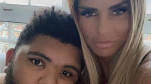 Katie price has vowed to go celibate in 2020 after splitting from kris boyson againcredit: Mobbing Clip Uber Sohn Harvey Katie Price Geht Vor Gericht Promiflash De