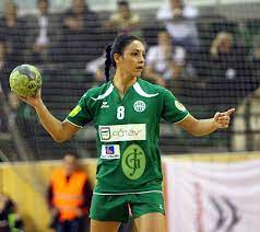 Szucsánszki zita újra vezér a pályán (fotó: Zita Szucsanszki Hungary Handball Female Sports