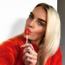 Marta Gold (@misgoldschmied)