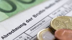 Der brutto netto rechner 2021 ist ein kostenloses tool, mit dem schnell und zuverlässig das nettogehalt berechnet werden kann. Gehaltsrechner So Viel Netto Bleibt Ihnen Vom Brutto Stern De