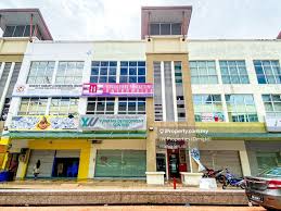 Sri guan teik credit sdn bhd (源德信贷有限公司), formerly known as sri guan teik enterprise sdn bhd, is a licensed moneylender in malaysia. Town Park 1 Lake Valley Shop Office For Sale In Cheras Selangor Iproperty Com My