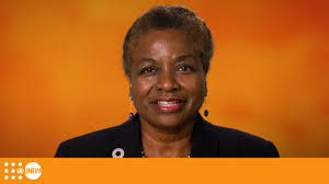 Magdalena Davis's Instagram, Twitter & Facebook