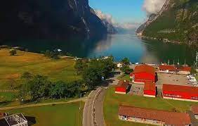 No other rollerski climb in the world would provide such a test of one's fitness. Klettern Region Stavanger Ryfylke