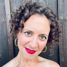 Kelly Herzberg's Instagram, Twitter & Facebook